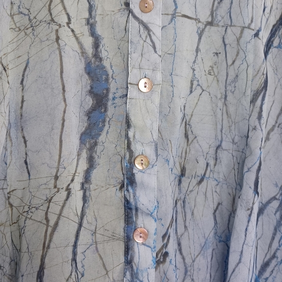 Finley Artsy Sheer Sz M Marble Artsy Button Down Front Long Sleeve Blouse - Picture 5 of 14